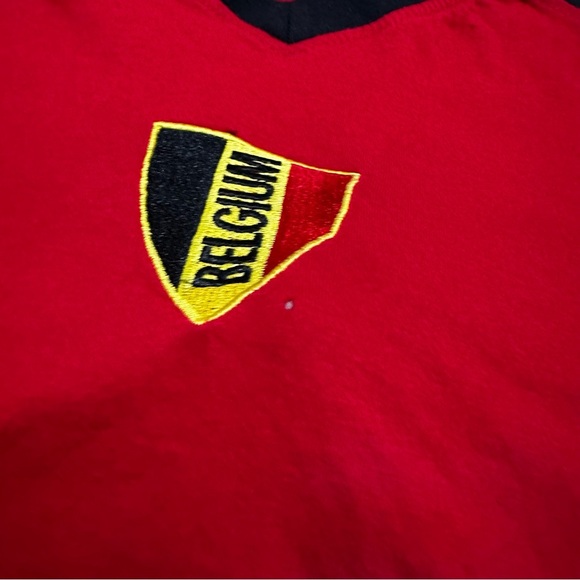 Belgium Soccer Red Shirt Large - Picture 4 of 9